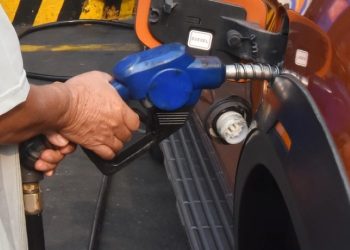 Bộ Công Thương lập đoàn kiểm tra 2 doanh nghiệp xăng dầu ở TP HCM