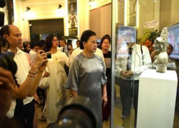 Chuyên đề trưng bày 17 bảo vật quốc gia khác nhau tại Bảo tàng Lịch sử TP.HCM