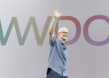 Tim Cook có đang trở thành ‘người tối cổ’ trong cuộc đua AI?