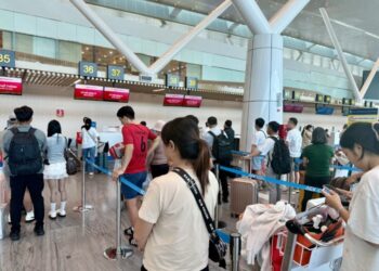 6 tháng đầu năm 2026, lượng khách quốc tế qua đường hàng không tăng 15,4%