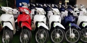 Cần làm gì để xe máy điện thay thế xe máy xăng?